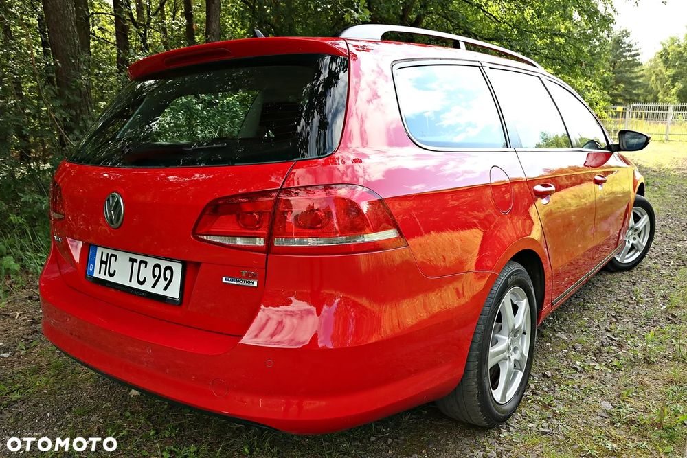 Volkswagen Passat Variant 1.6 TDI BlueMotion Technology Highline - 23