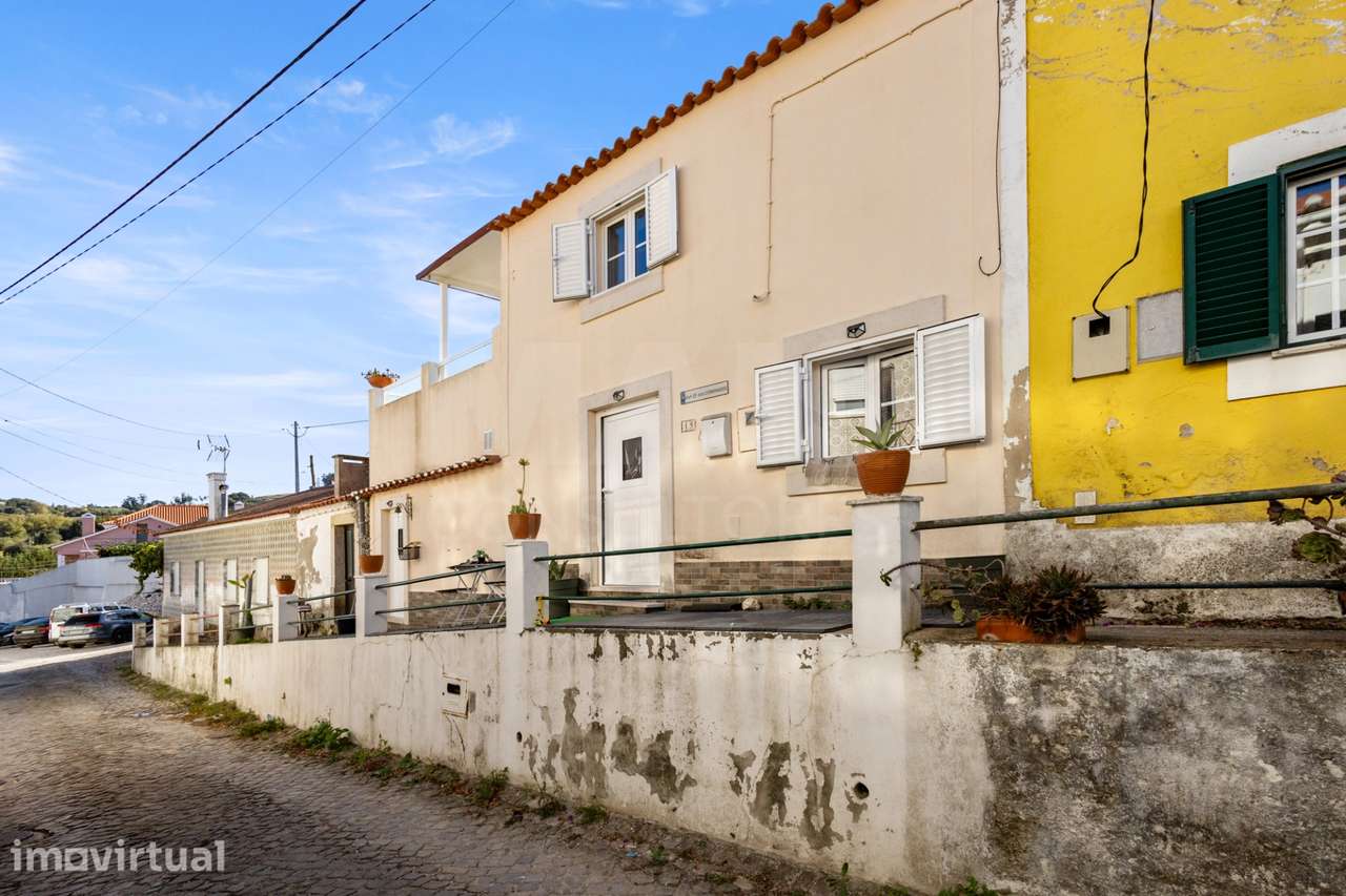 Encantadora Moradia Centenária T2 com Terraço - Grande imagem: 2/25