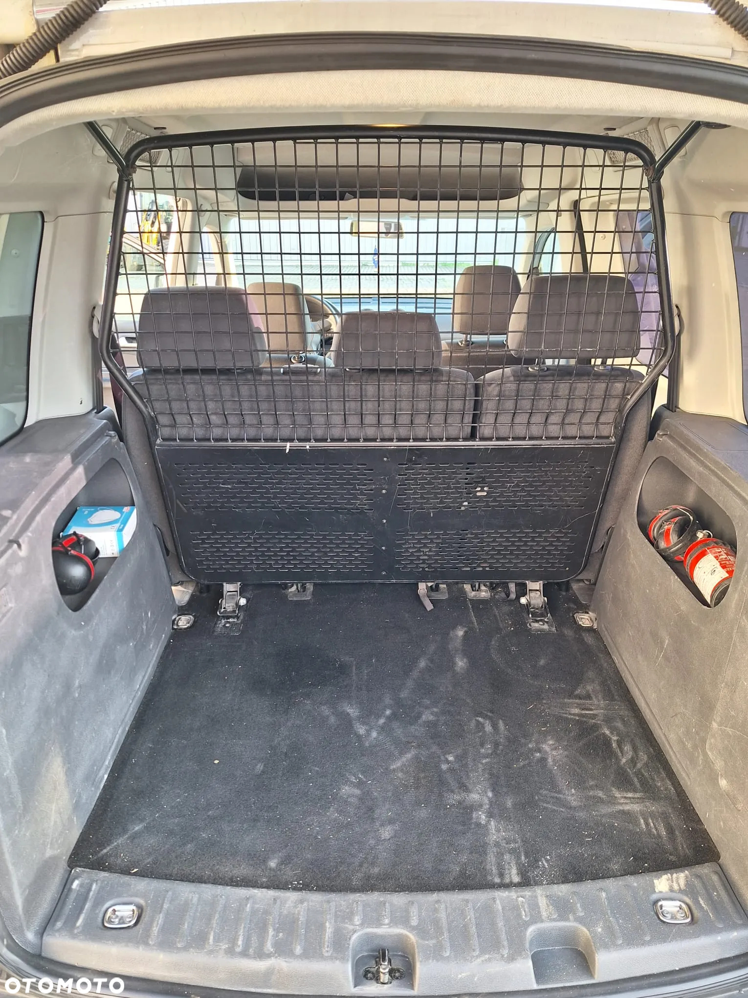 Volkswagen Caddy 1.6 TDI Comfortline - 8