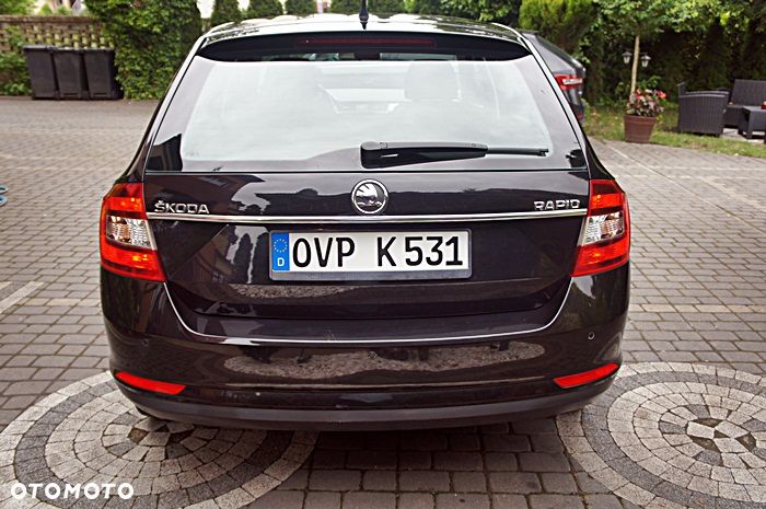 Skoda RAPID 1.6 TDI DSG Ambition - 26