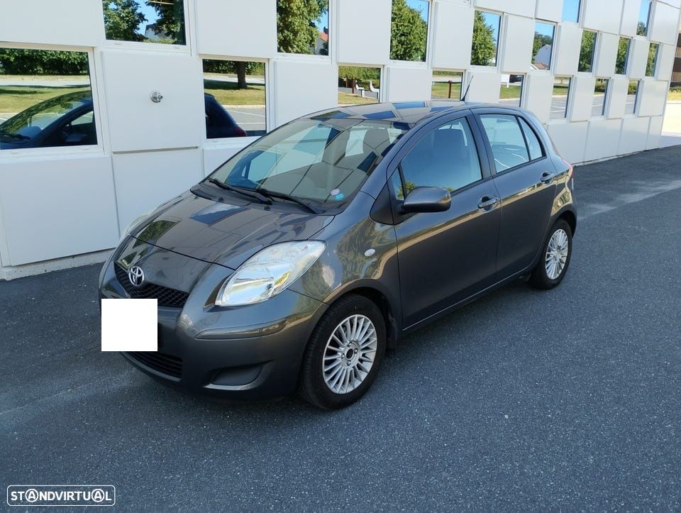 Toyota Yaris 1.33 VVT-i High Pack MM - 2