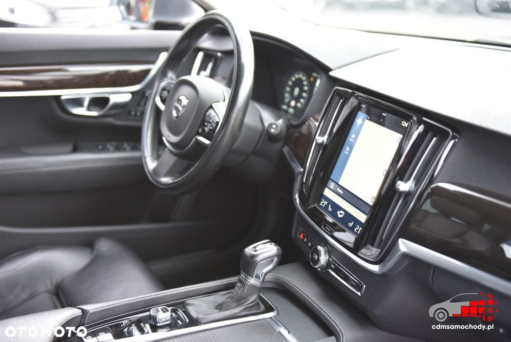 Volvo V90 T5 Momentum - 23