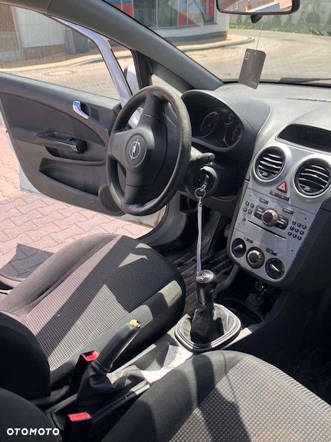 Opel Corsa - 5