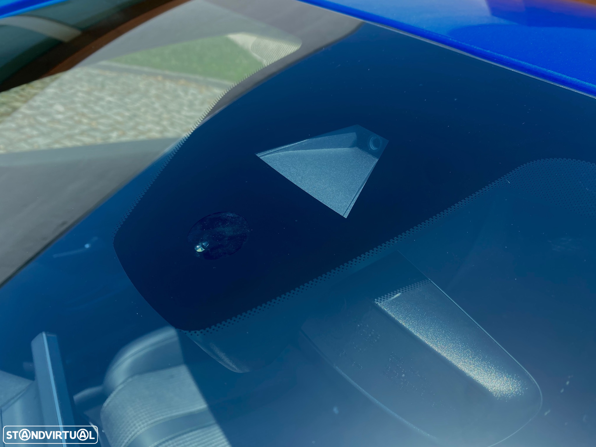 Peugeot e-208 GT - 13