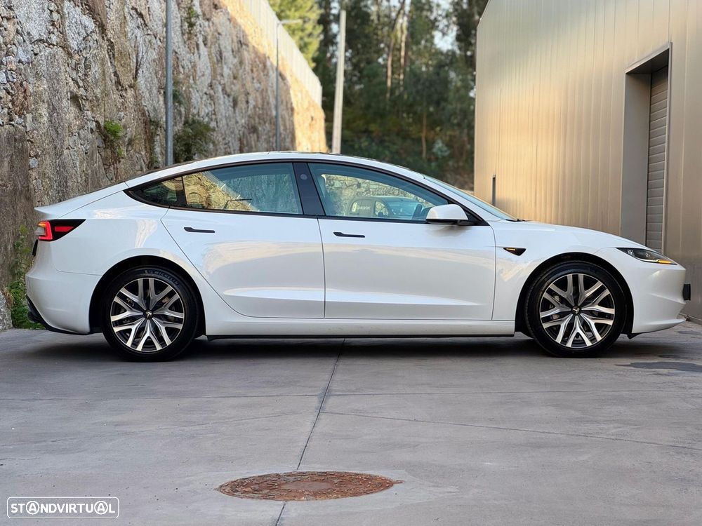 Tesla Model 3 Tração Traseira Premium - 18