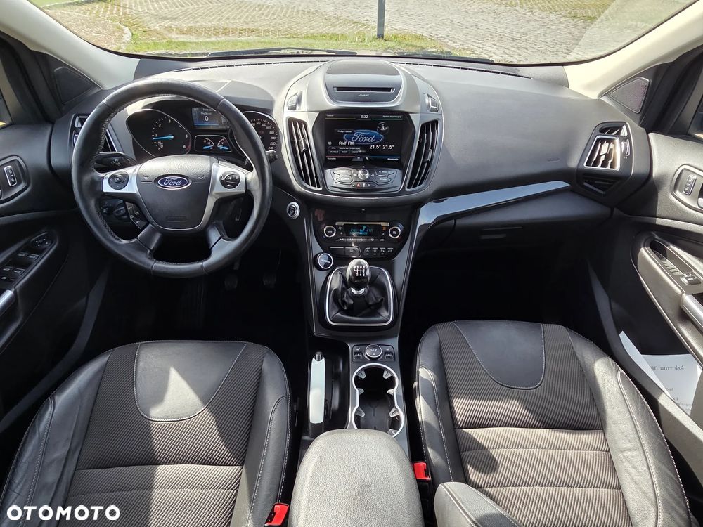 Ford Kuga 2.0 TDCi 4x4 Titanium - 22