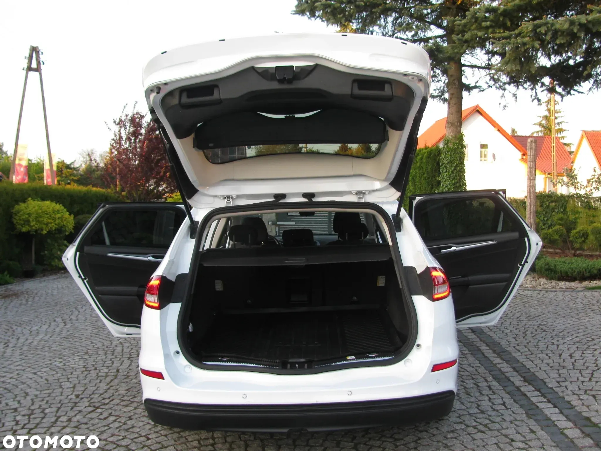 Ford Mondeo - 13
