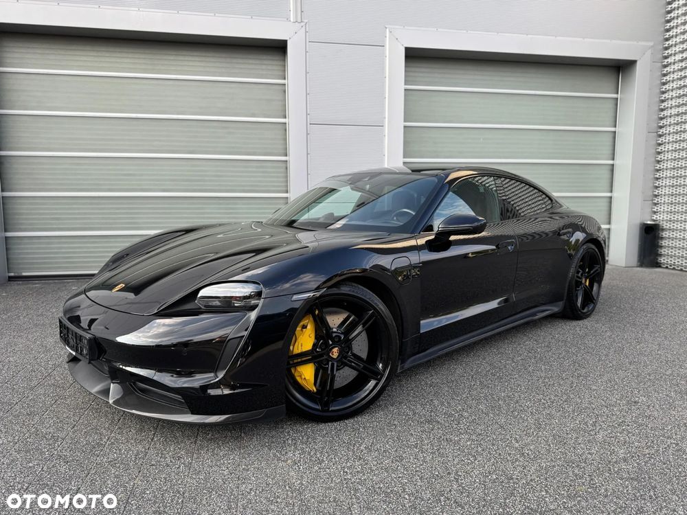 Porsche Taycan - 15
