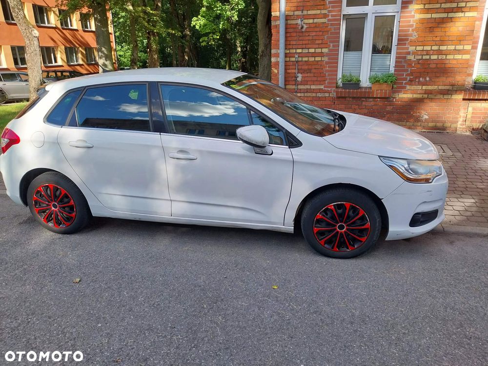 Citroën C4 1.6 VTi Attraction - 4