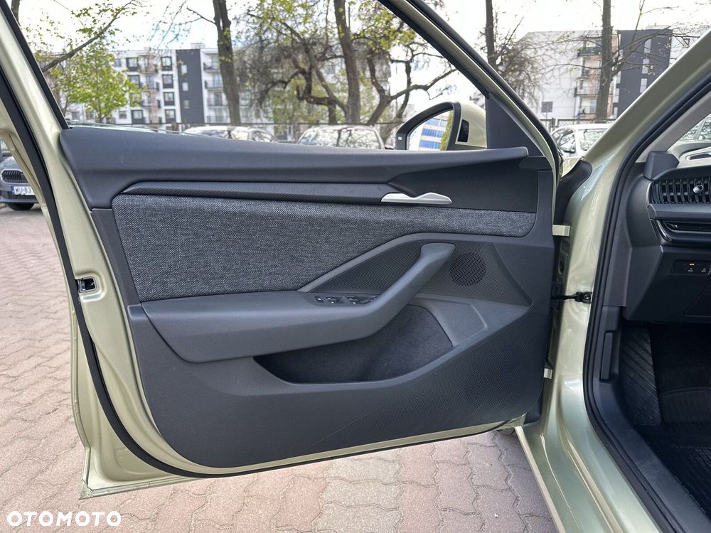 Skoda Superb 1.5 TSI mHEV Essence DSG - 11