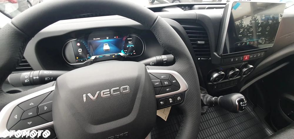 Iveco Daily 35S18 - 12