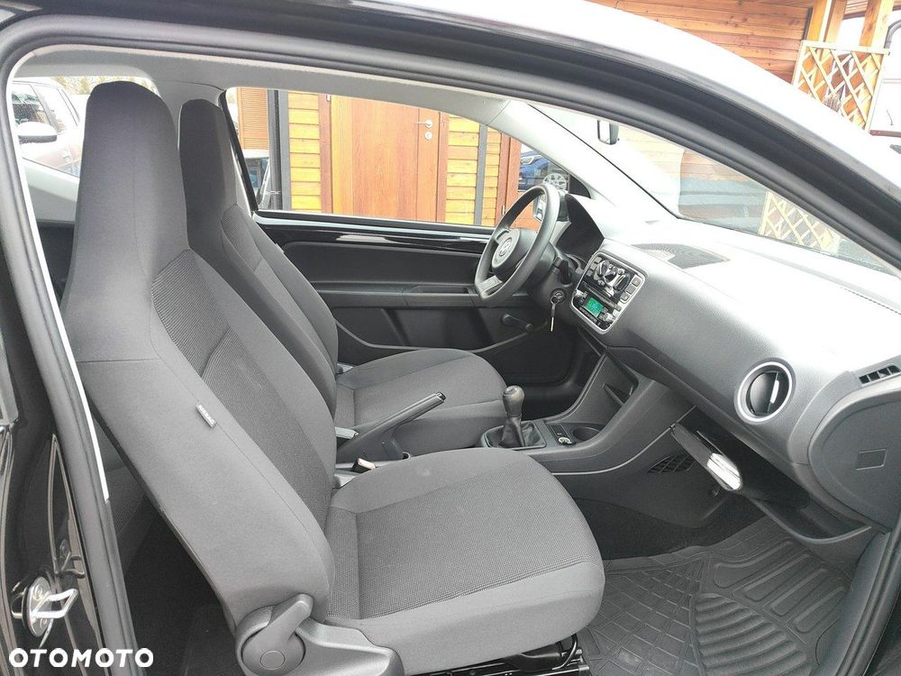Volkswagen up! Standard - 20