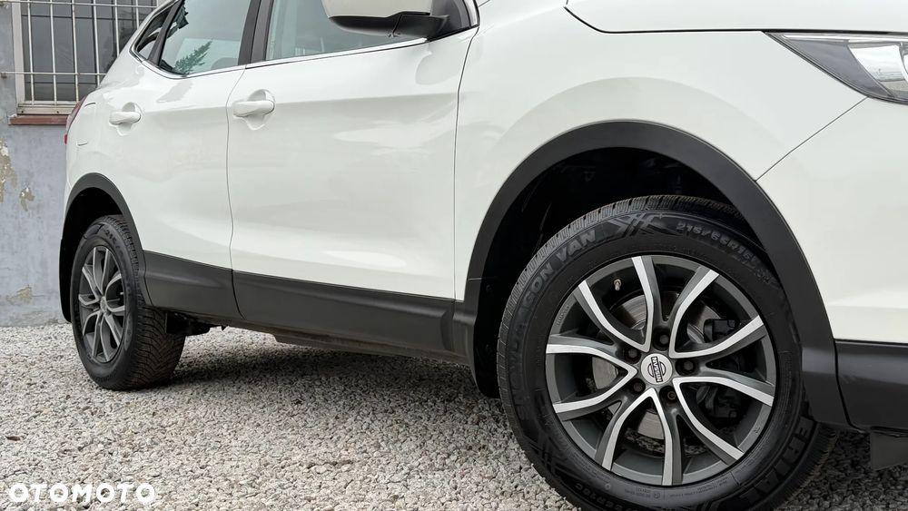 Nissan Qashqai 1.2 DIG-T Visia - 24