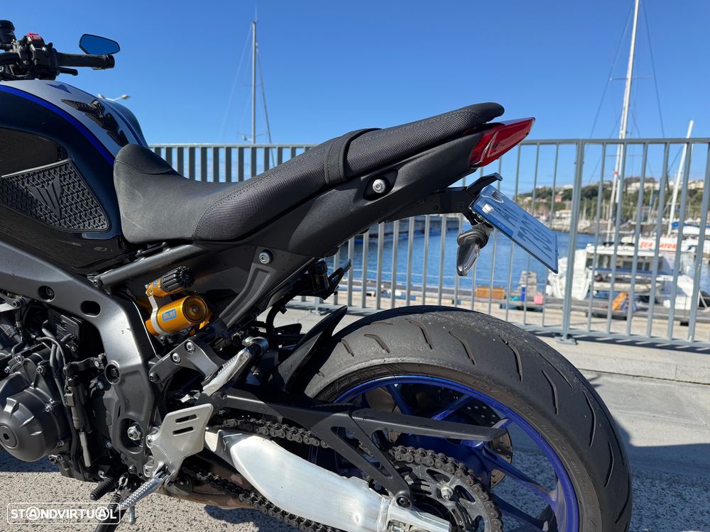 Yamaha MT-09 - 4