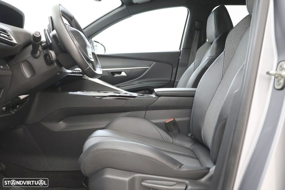 Peugeot 3008 1.6 Hybrid Allure Pack e-EAT8 - 4