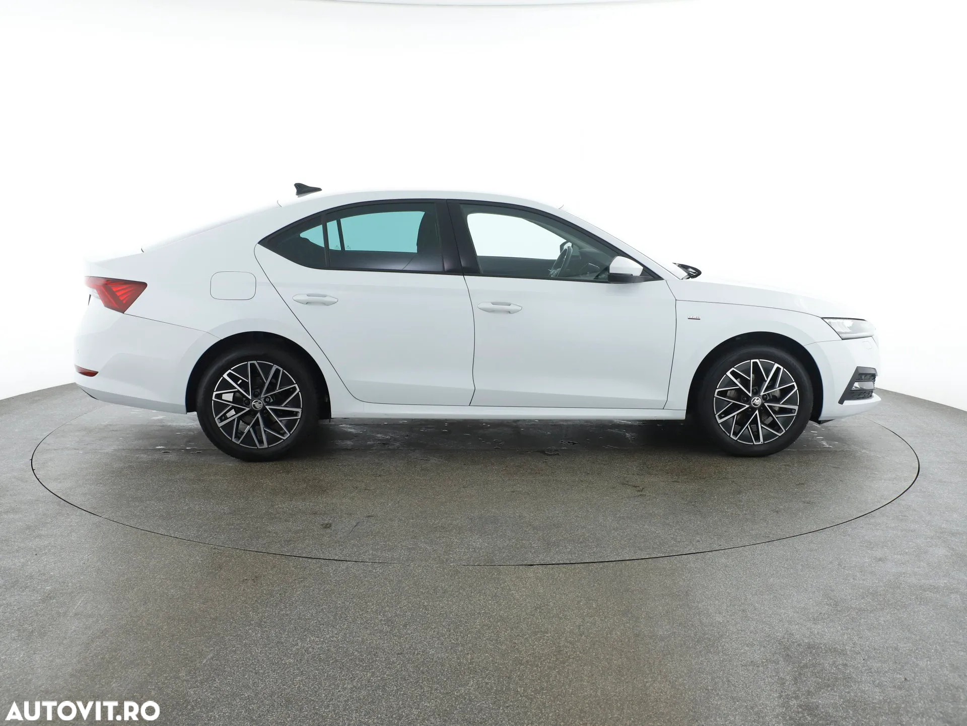 Skoda Octavia 1.5 TSI e-TEC DSG Ambition - 6
