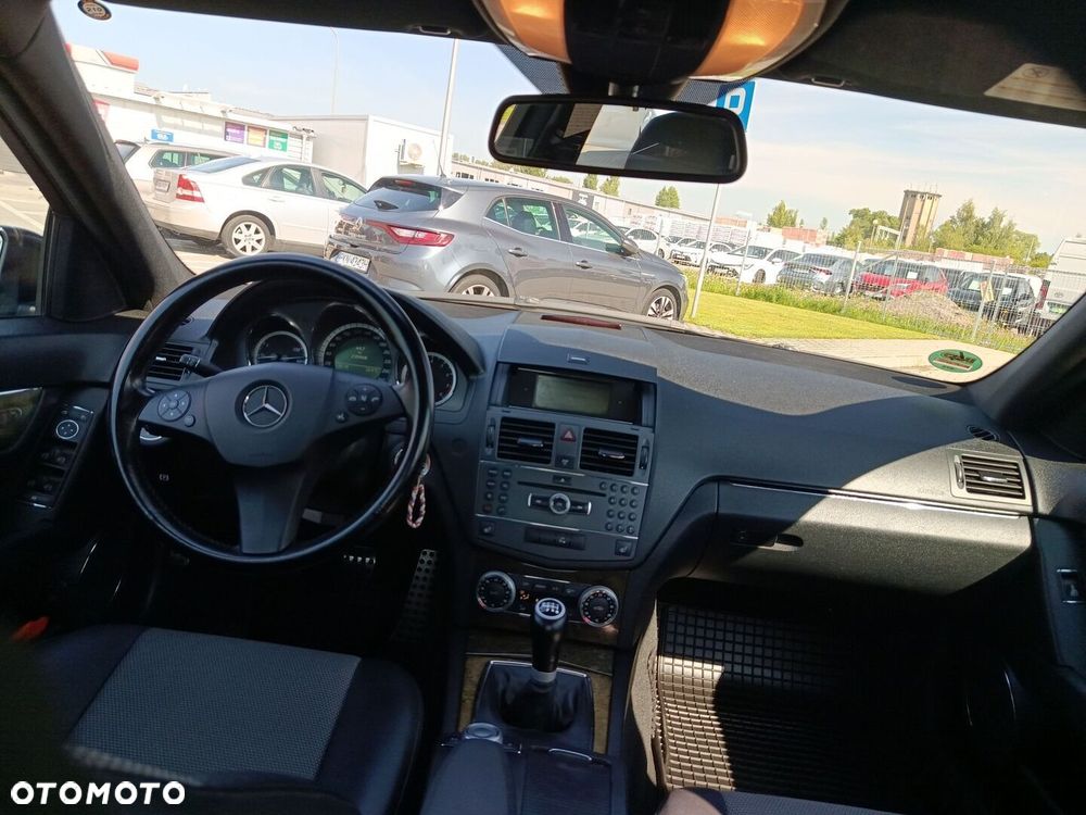 Mercedes-Benz Klasa C 200 Kompressor Avantgarde - 11
