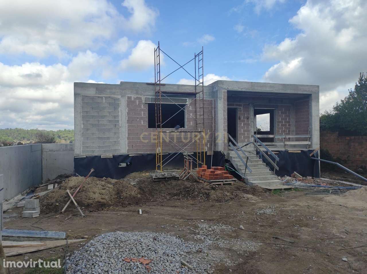 Moradia isolada tipologia T4 em Teivas - Grande imagem: 3/14