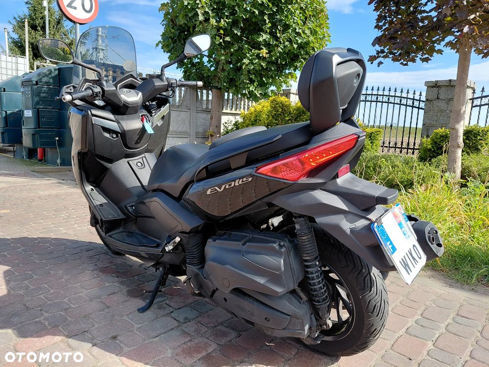 Yamaha X-max - 5