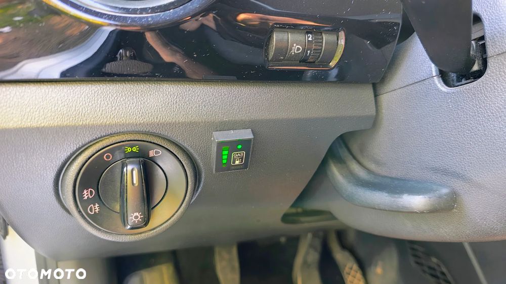 Volkswagen up! - 14