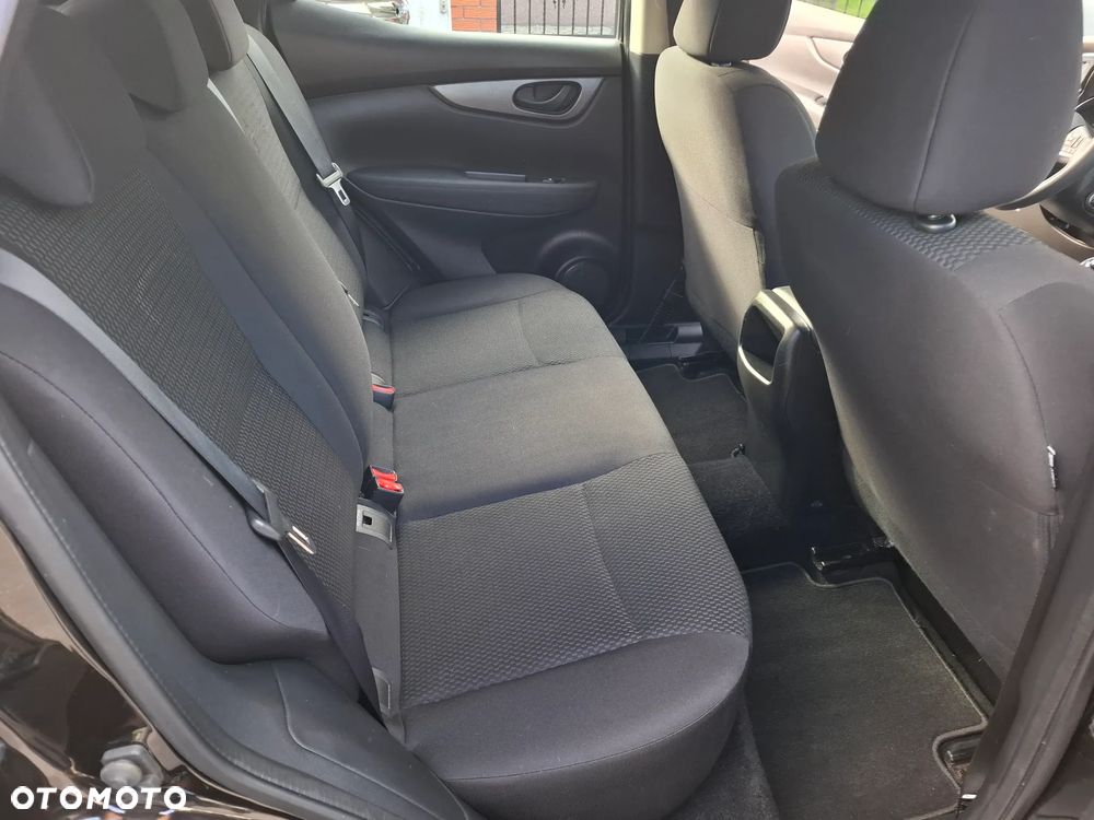 Nissan Qashqai 1.3 DIG-T ACENTA - 28