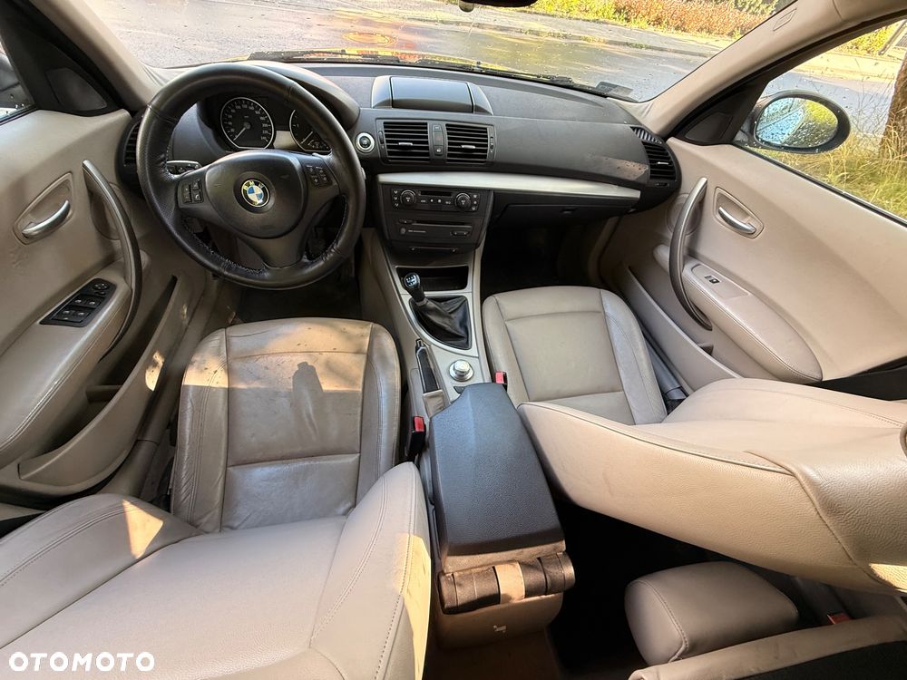 BMW Seria 1 - 10