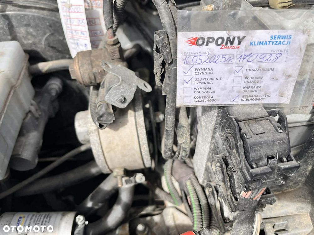 Dacia Duster 1.6 - 9