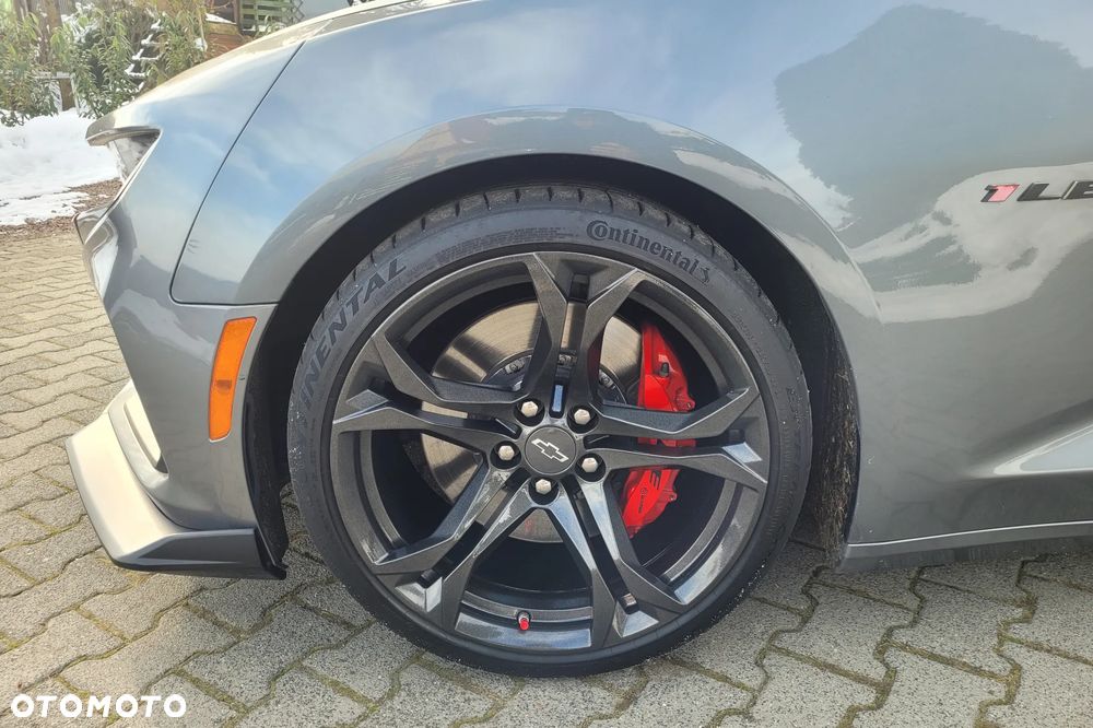 Chevrolet Camaro - 10