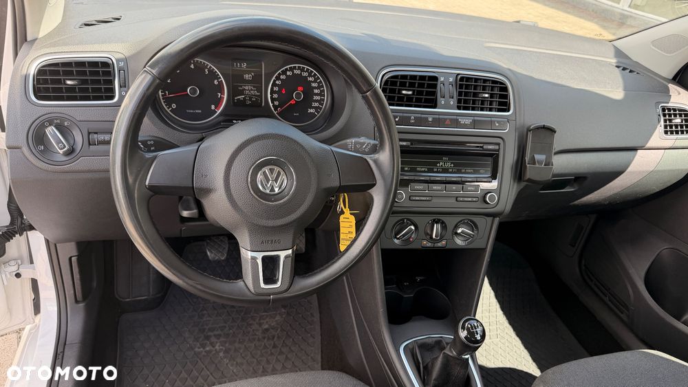 Volkswagen Polo 1.4 16V Comfortline - 7