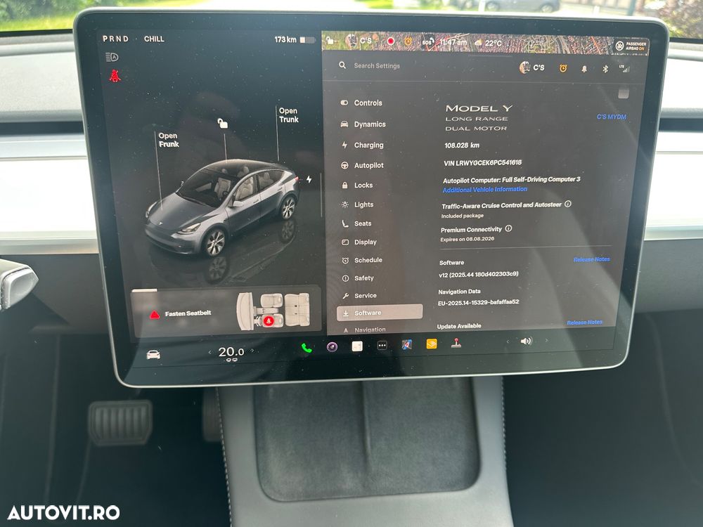 Tesla Model Y - 21