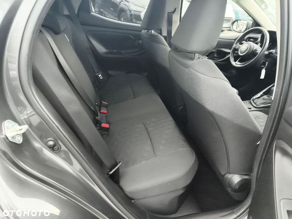 Toyota Yaris Hybrid 1.5 Style - 10