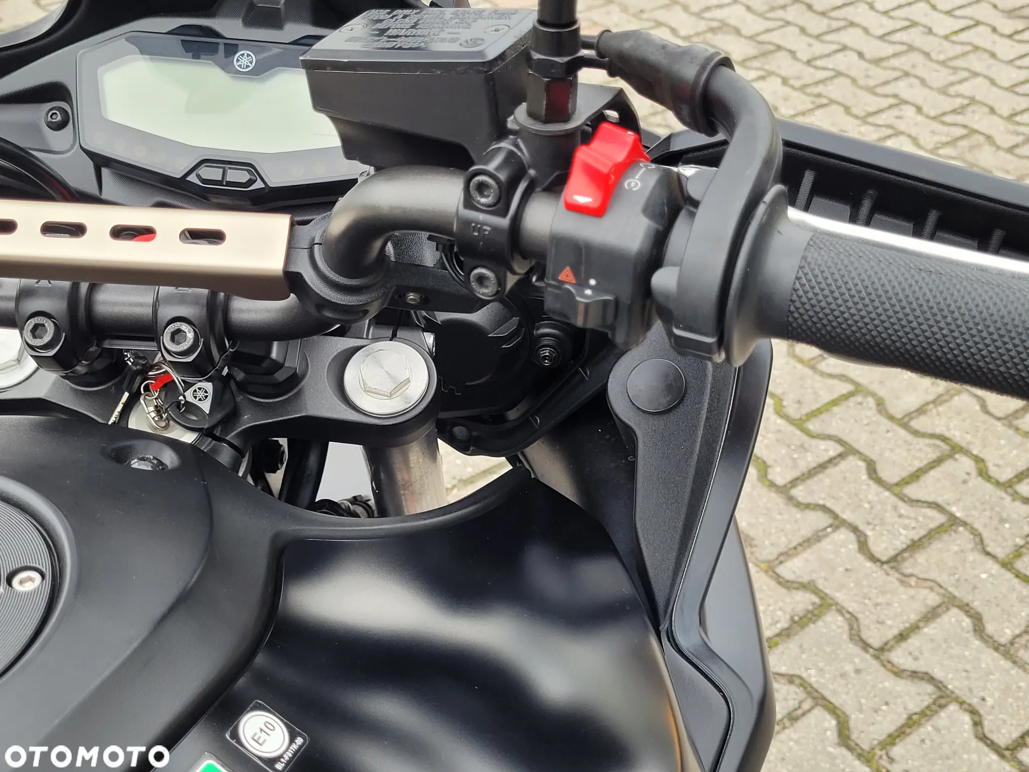 Yamaha MT - 21