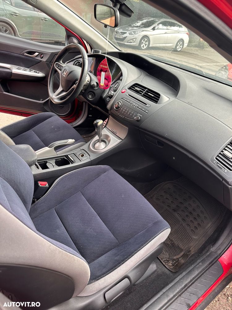 Honda Civic ver-1-4i--dsi - 5