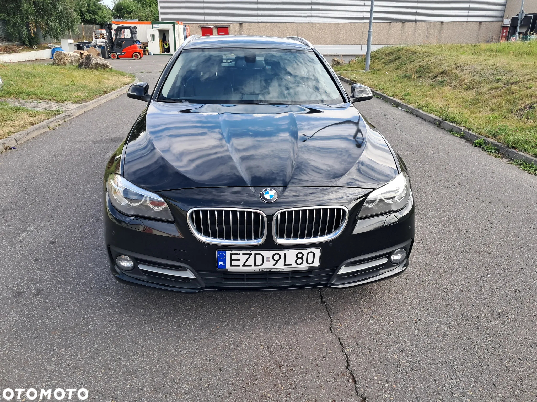 BMW Seria 5 520d Touring - 6