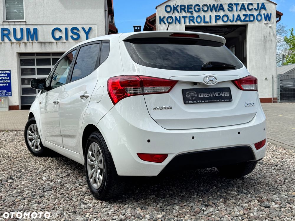Hyundai ix20 - 10