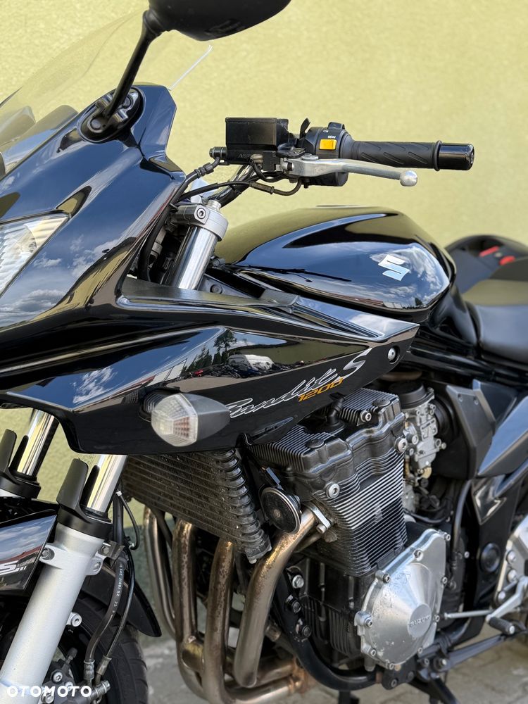 Suzuki Bandit - 28