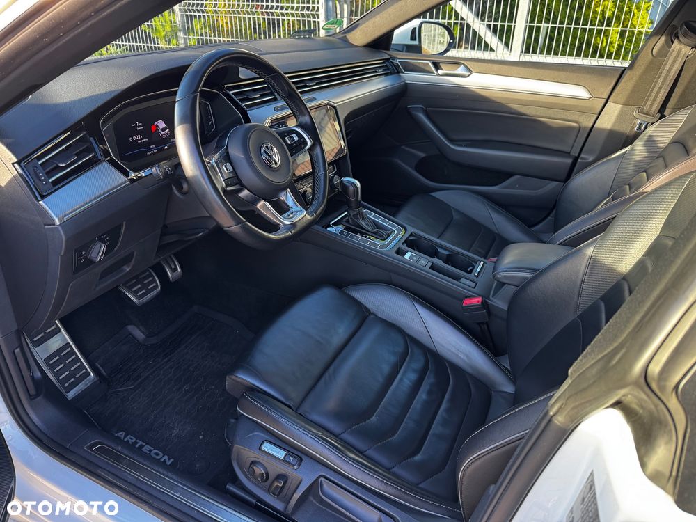 Volkswagen Arteon 2.0 TDI Bi-Turbo SCR 4Mot R-Line DSG - 16