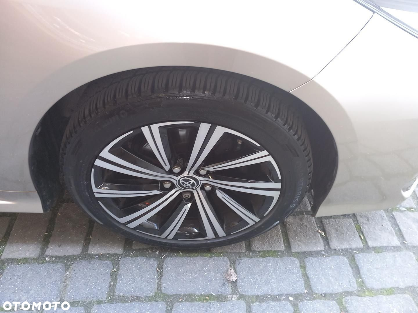 Toyota Corolla - 16