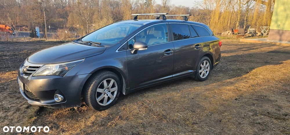 Toyota Avensis 1.8 Active - 1