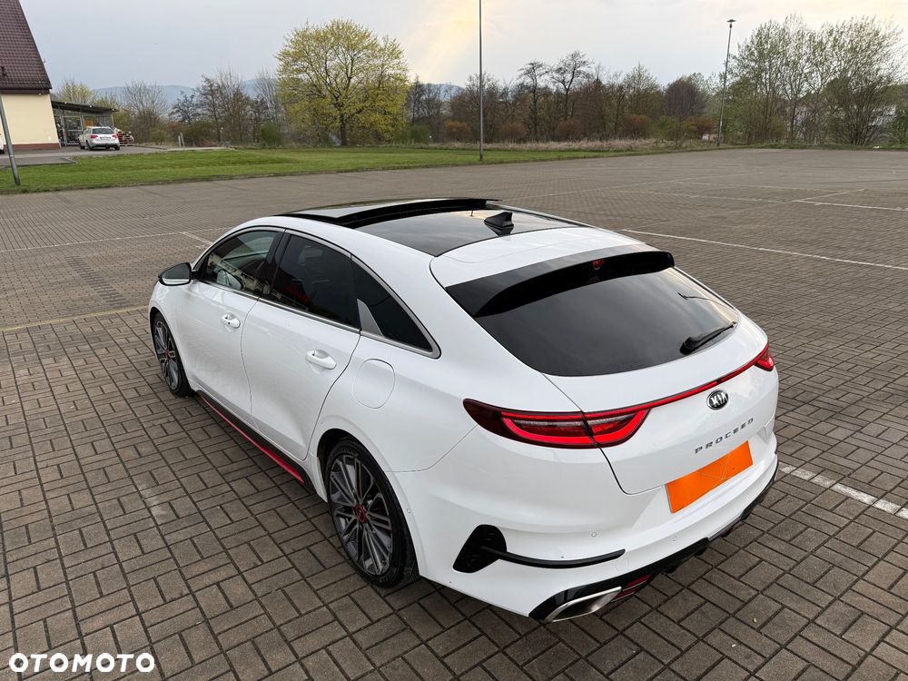 Kia ProCeed 1.6 T-GDI DCT7 OPF GT - 13