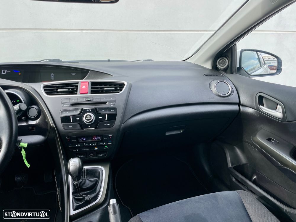 Honda Civic Tourer 1.6 i-DTEC Style Edition - 11