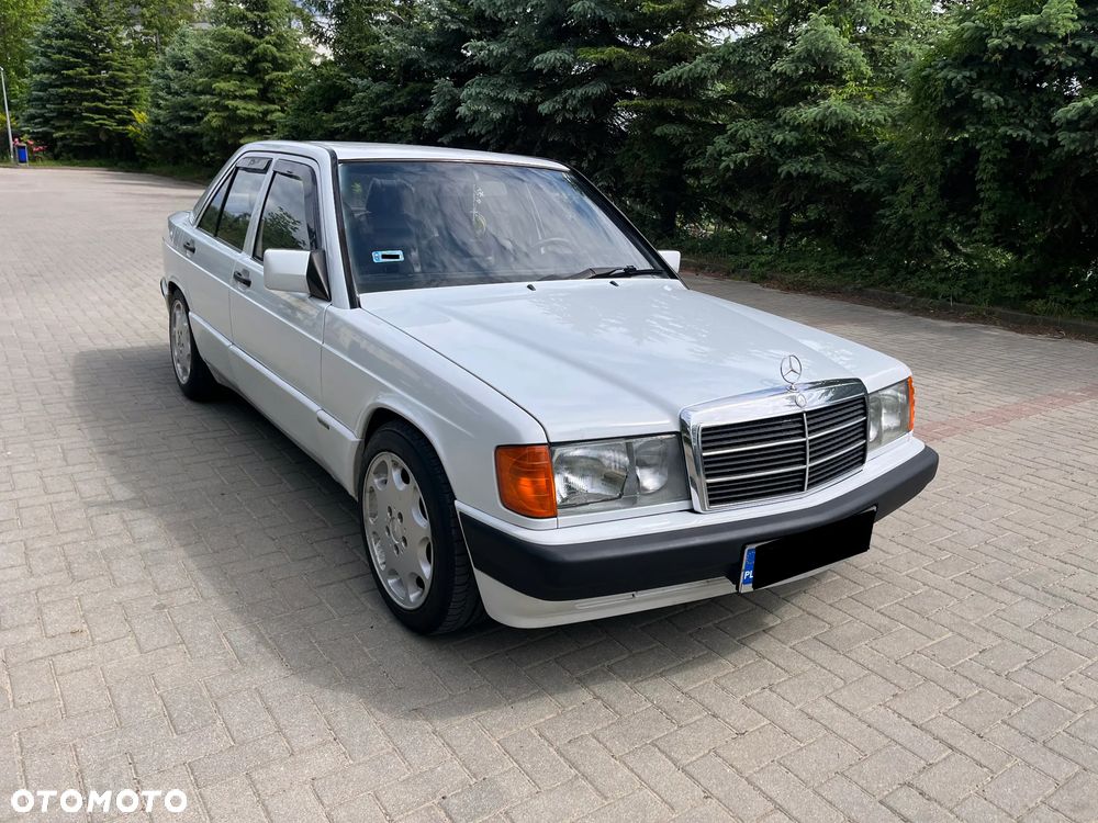 Mercedes-Benz W201 (190) - 6