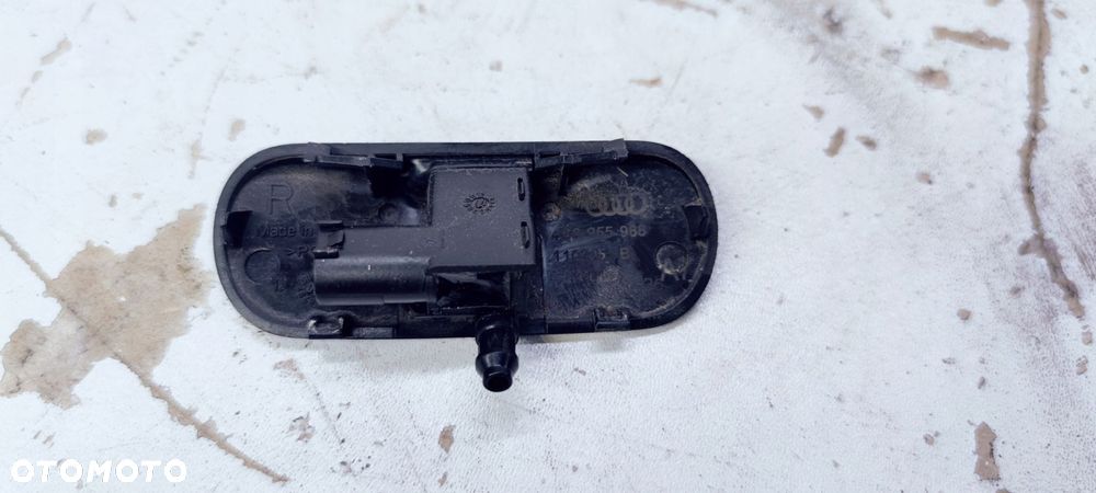 DYSZA SPRYSKIWACZA PRAWA AUDI A7 4G8955988 - 2