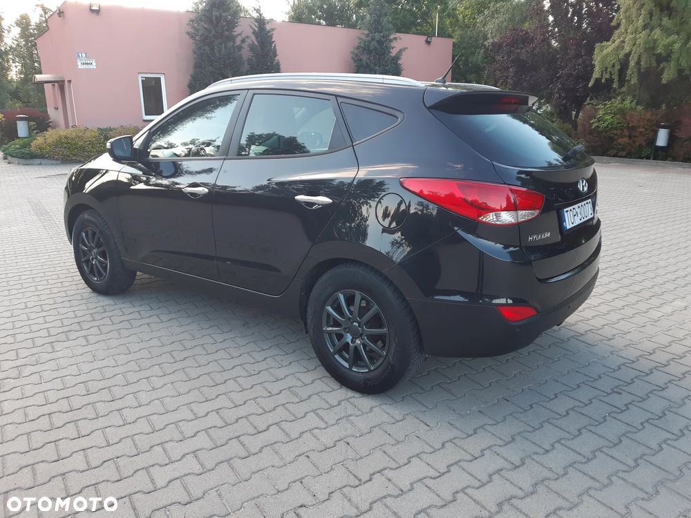 Hyundai ix35 2.0 CRDi 4WD Trend - 3
