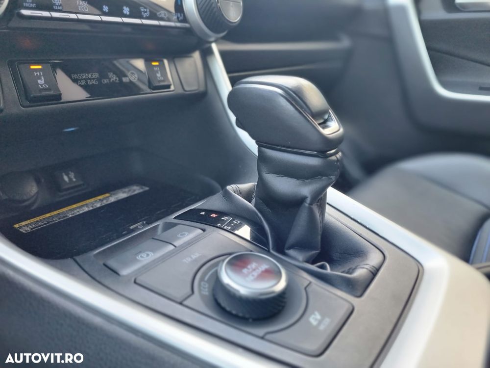 Toyota RAV4 2.5 VVT-iE 4x4 Luxury - 22