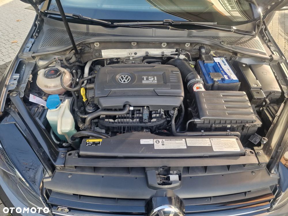 Volkswagen Golf - 18