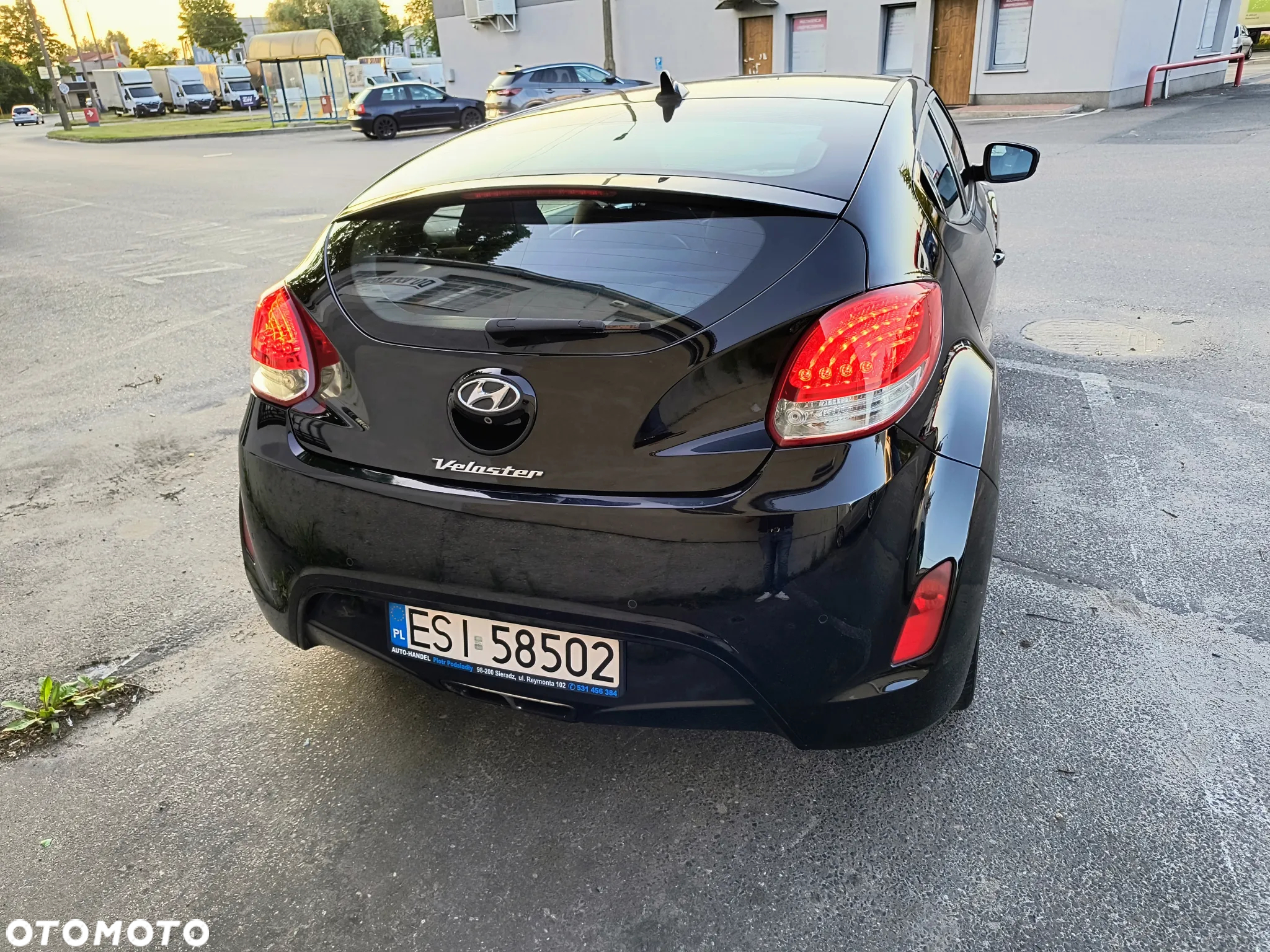 Hyundai Veloster 1.6 GDI Style - 17