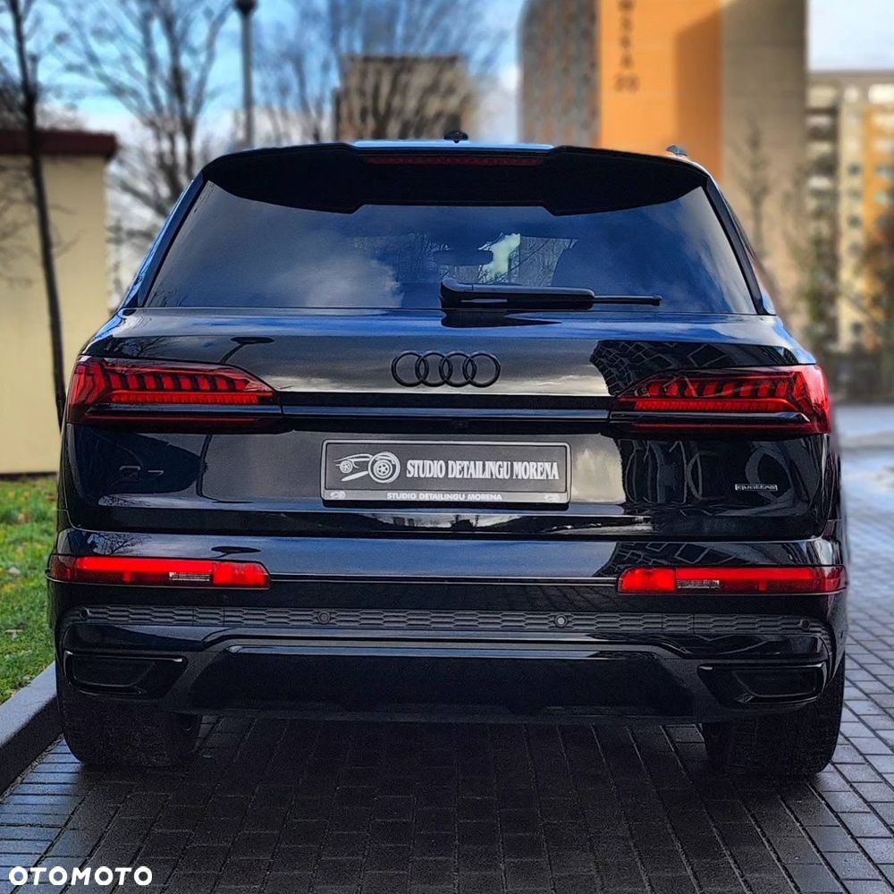 Audi Q7 55 TFSI mHEV Quattro S Line Tiptr - 8