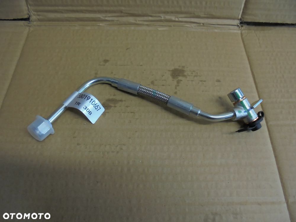 Iveco OE 5801910657 rura oleju turbiny rurka smarowania 2012r- - 1