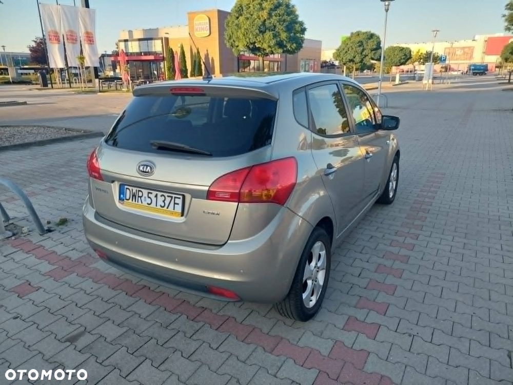 Kia Venga 1.4 CRDi L - 6